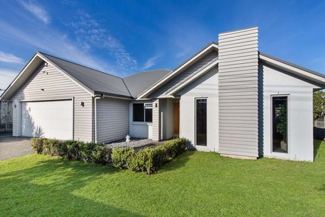 Photo of property in 15a Mckenzie Road, Owhata, Rotorua, 3010