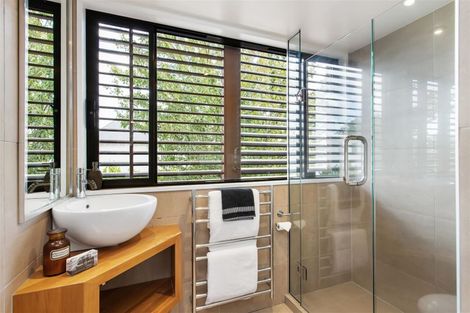 Photo of property in 3 Merivale Lane, Merivale, Christchurch, 8014