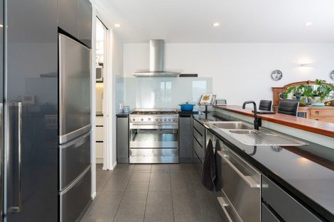 Photo of property in 26a Punjab Street, Khandallah, Wellington, 6035