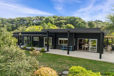Photo of property in 417 Heatley Road, Whakapirau, Maungaturoto, 0583
