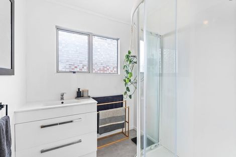 Photo of property in 1/18 Cairnfield Road, Kensington, Whangarei, 0112