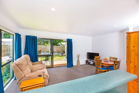 Photo of property in 2 Willis Street, Bader, Hamilton, 3206