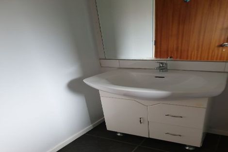 Photo of property in 1/470 Hereford Street, Linwood, Christchurch, 8011