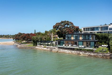 Photo of property in 17 Lansdowne Street, Bayswater, Auckland, 0622