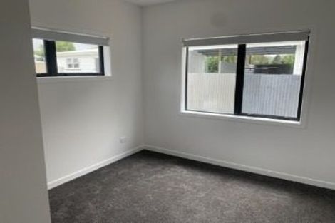 Photo of property in 2/44 Stanley Road, Glenfield, Auckland, 0629
