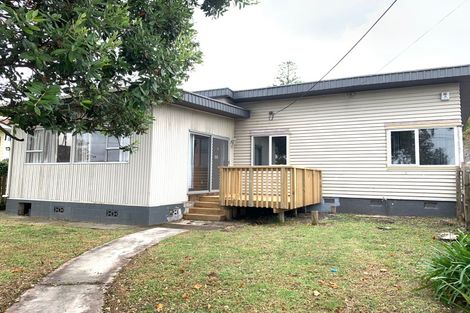 Photo of property in 23 Margan Avenue, New Lynn, Auckland, 0600