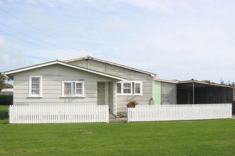 Photo of property in 1/89d Leslie Street, Waitara, 4320