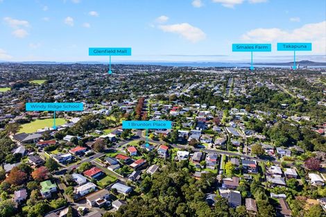 Photo of property in 1 Brunton Place, Glenfield, Auckland, 0629