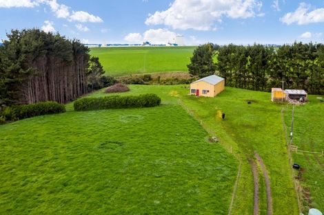 Photo of property in 69 Iredale Road, Hawera, 4610