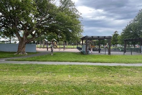 Photo of property in 2/34 Edward Avenue, Edgeware, Christchurch, 8013