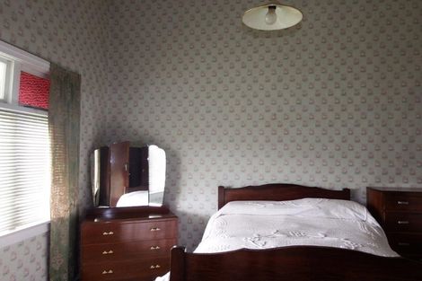 Photo of property in 107 Domett Street, Westport, 7825