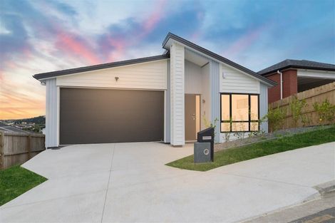 Photo of property in 9 Whale Bay Rise, Gulf Harbour, 0930