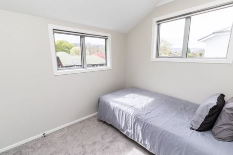 Photo of property in 12a Palmer Crescent, Silverstream, Upper Hutt, 5019