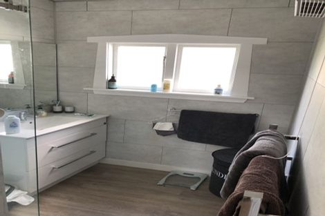 Photo of property in 3 Garnett Avenue, Spreydon, Christchurch, 8024