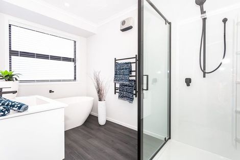 Photo of property in 8a Matipo Avenue, Pomare, Rotorua, 3015