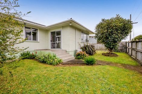 Photo of property in 4 Belair Avenue, Blagdon, New Plymouth, 4310