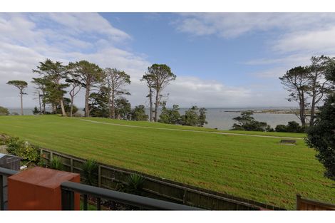 Photo of property in 21 Samara Place, Clendon Park, Auckland, 2103