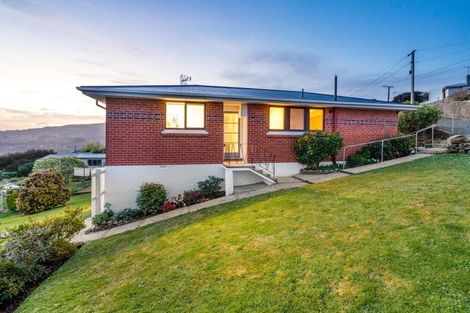 Photo of property in 8 Watkin Street, Pine Hill, Dunedin, 9010