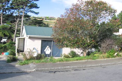 Photo of property in 16a Glen Alton Avenue, Paparangi, Wellington, 6037