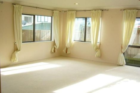 Photo of property in 15 Janway Avenue, Flat Bush, Auckland, 2016