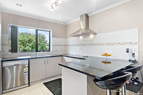 Photo of property in 10 Hayward Road, Papatoetoe, Auckland, 2025
