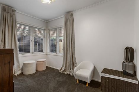 Photo of property in 69 Kervil Avenue, Te Atatu Peninsula, Auckland, 0610