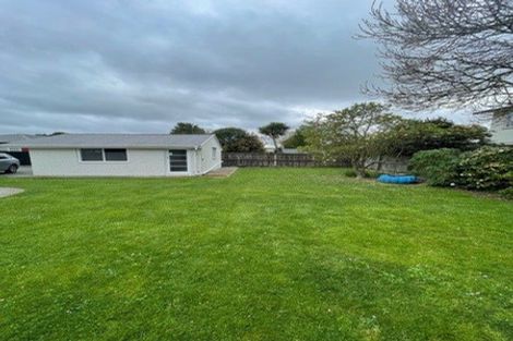 Photo of property in 32 Tintern Avenue, Avonhead, Christchurch, 8042