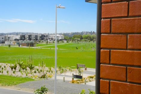 Photo of property in 62 Walter Merton Road, Hobsonville, Auckland, 0616