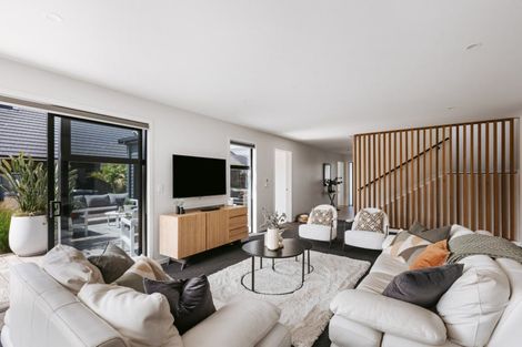 Photo of property in 15 Cassinia Close, Papamoa Beach, Papamoa, 3118
