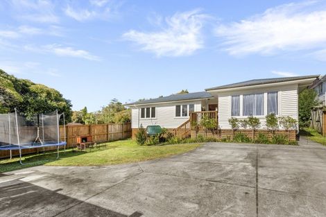 Photo of property in 200 Henderson Valley Road, Henderson, Auckland, 0612
