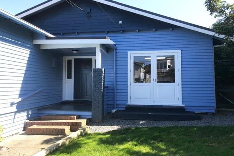 Photo of property in 25 Omar Street, Khandallah, Wellington, 6035