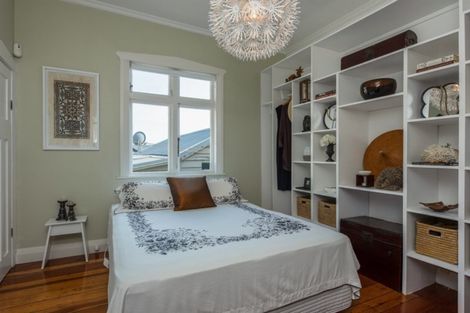 Photo of property in 18 Carrington Street, Mount Cook, Wellington, 6021