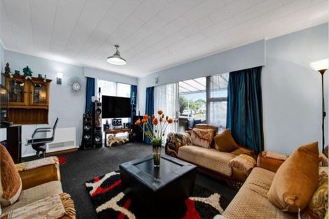 Photo of property in 162 Omata Road, Blagdon, New Plymouth, 4310