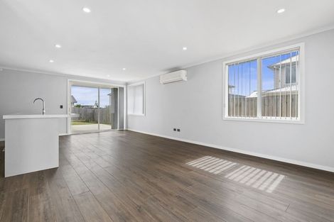 Photo of property in 20 Taukari Road, Takanini, 2112