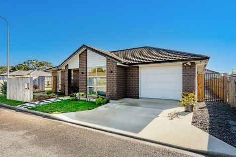 Photo of property in 7 Kikorangi Way, Paraparaumu, 5032