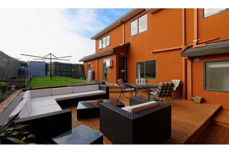 Photo of property in 21 Samara Place, Clendon Park, Auckland, 2103