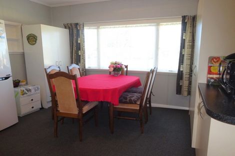 Photo of property in 98 Seabury Avenue, Foxton Beach, Foxton, 4815