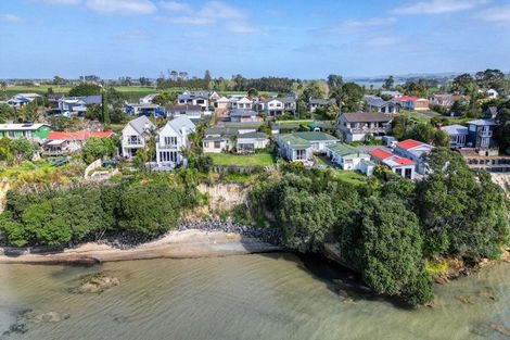 Photo of property in 7a Torkar Road, Clarks Beach, 2122
