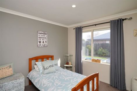 Photo of property in 151 Courtenay Drive, Kaiapoi, 7630