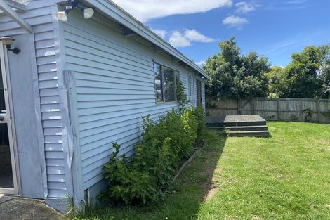 Photo of property in 95 Kervil Avenue, Te Atatu Peninsula, Auckland, 0610
