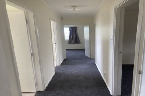 Photo of property in 67 Sunvue Road, Glen Eden, Auckland, 0602