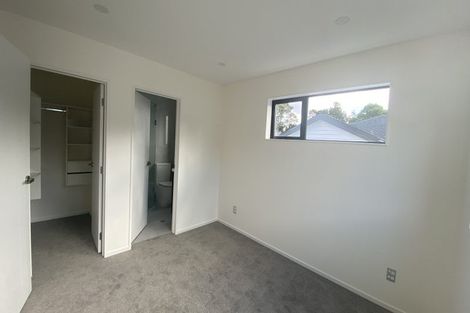 Photo of property in 37a Allington Road, Massey, Auckland, 0614