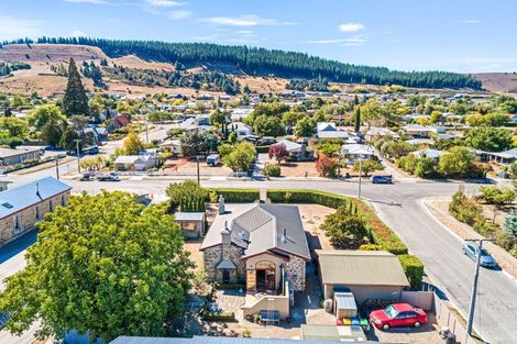 Photo of property in 9 Blyth Street, Clyde, 9330