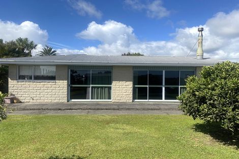 Photo of property in 115 Brougham Street, Westport, 7825