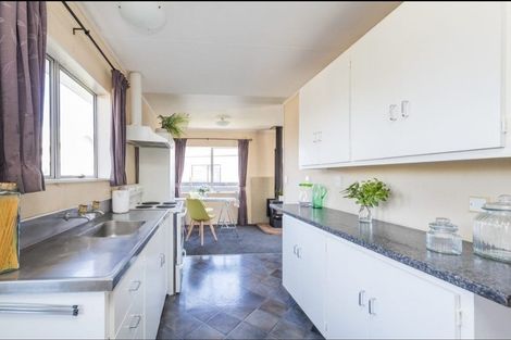 Photo of property in 19b Hilton Grove, Kelvin Grove, Palmerston North, 4414