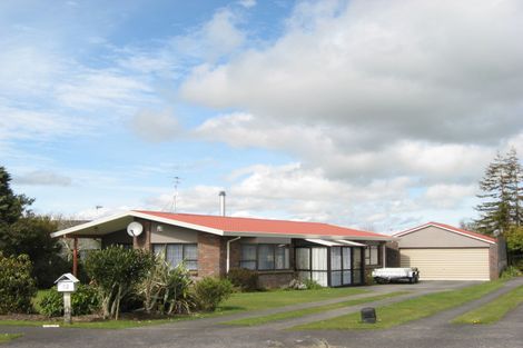 Photo of property in 32 Margaret Street, Stratford, 4332