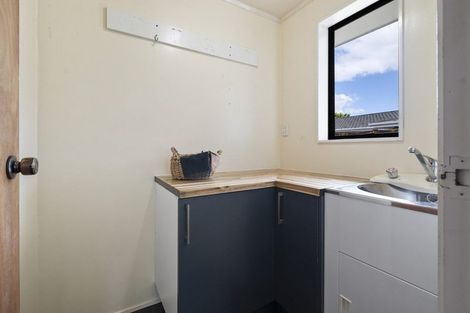 Photo of property in 3 Newland Court, Palmerston North, 4410