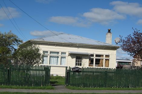 Photo of property in 23 Robert Street, Marton, 4710