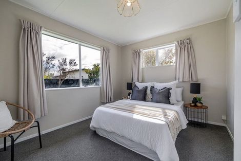 Photo of property in 49 Acacia Street, Kelvin Grove, Palmerston North, 4414