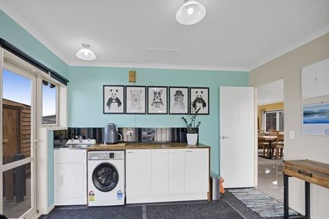 Photo of property in 17 Hira Street, Ohawe, Hawera, 4671